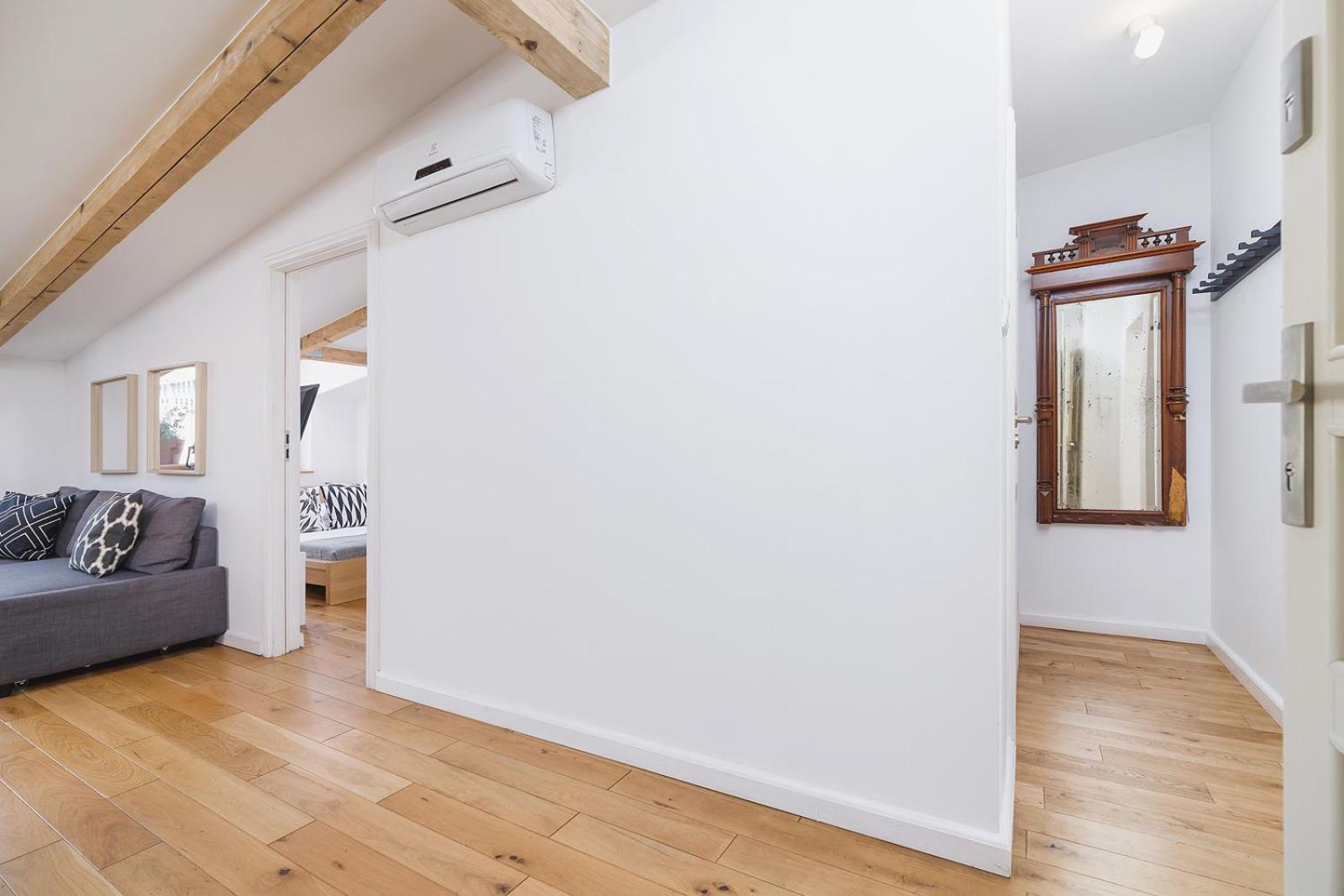 2 Bedroom Apartment With Terrace- Pilsudskiego 11 คราคูฟ ภายนอก รูปภาพ